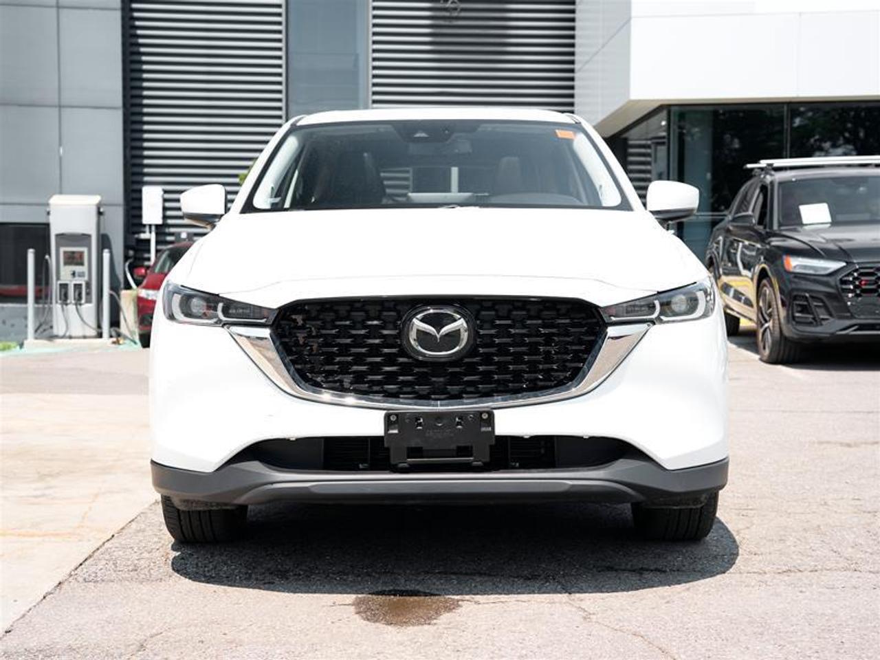 2022 Mazda CX-5 GS AWD at Photo5