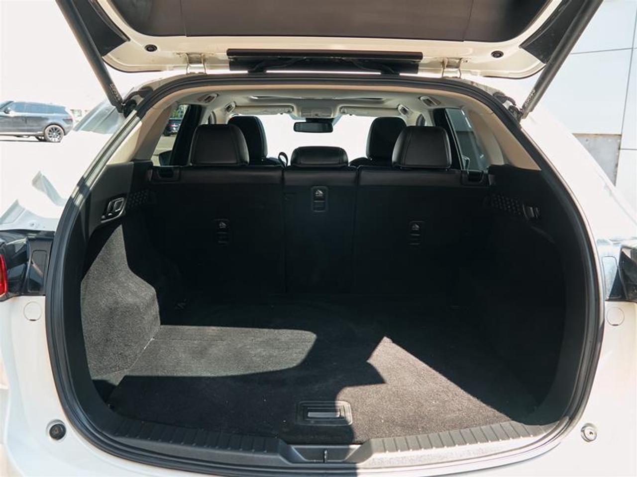 2022 Mazda CX-5 GS AWD at Photo