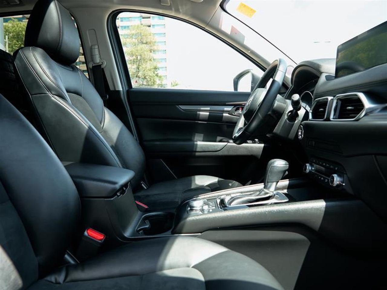 2022 Mazda CX-5 GS AWD at Photo