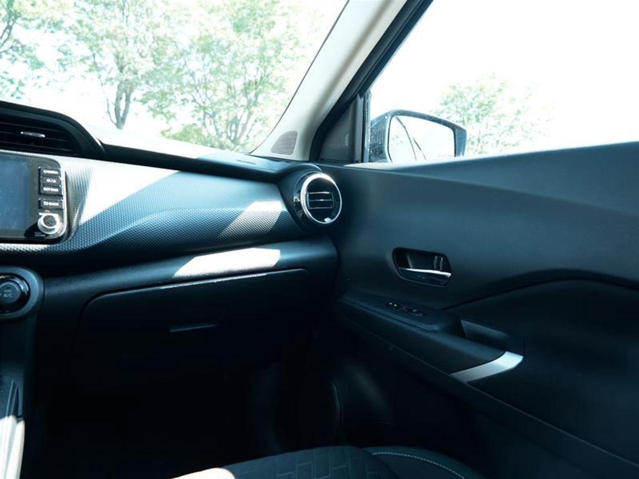 2024 Nissan Kicks SV FWD Photo