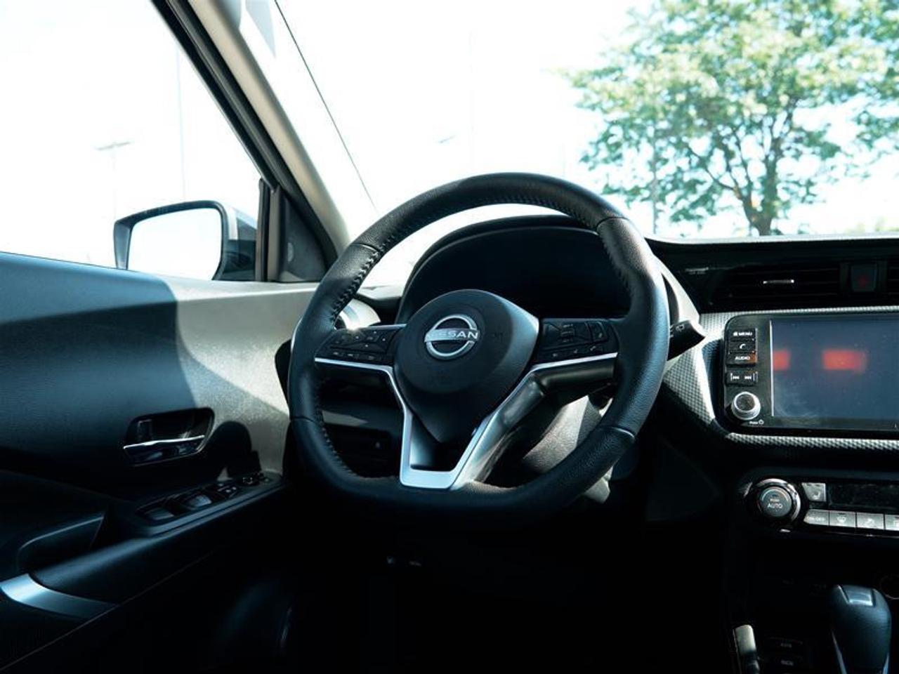 2024 Nissan Kicks SV FWD Photo