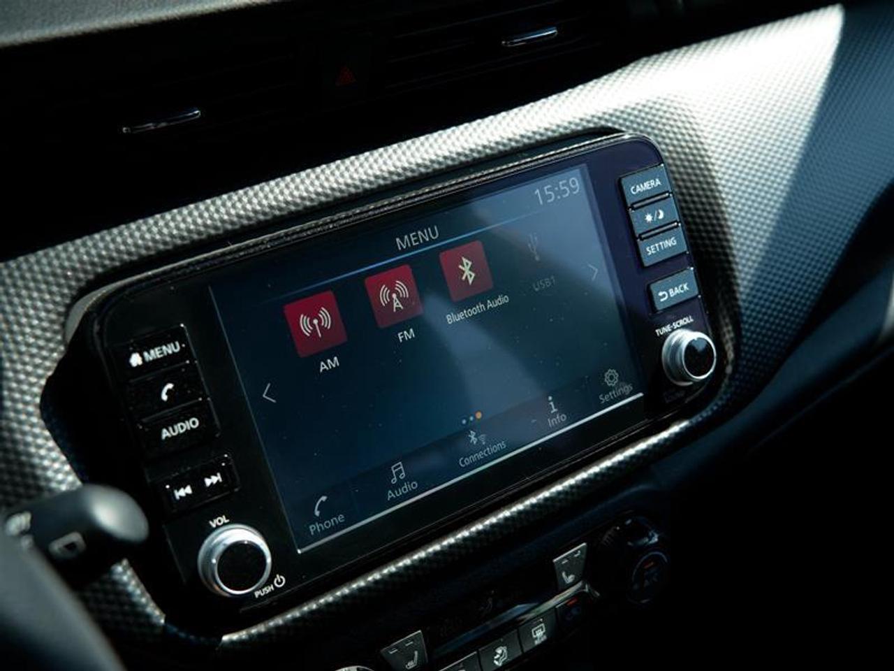 2024 Nissan Kicks SV FWD Photo