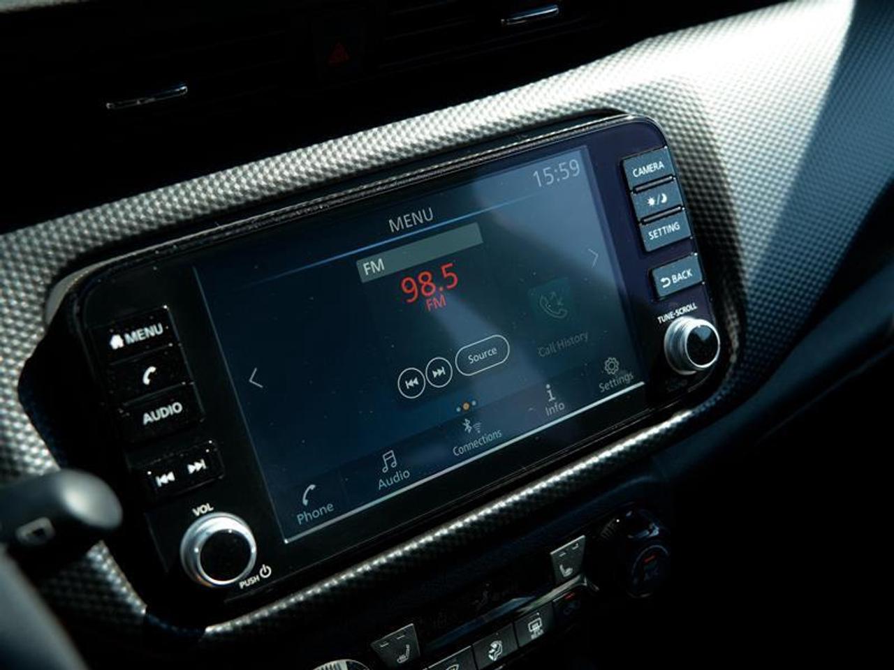 2024 Nissan Kicks SV FWD Photo