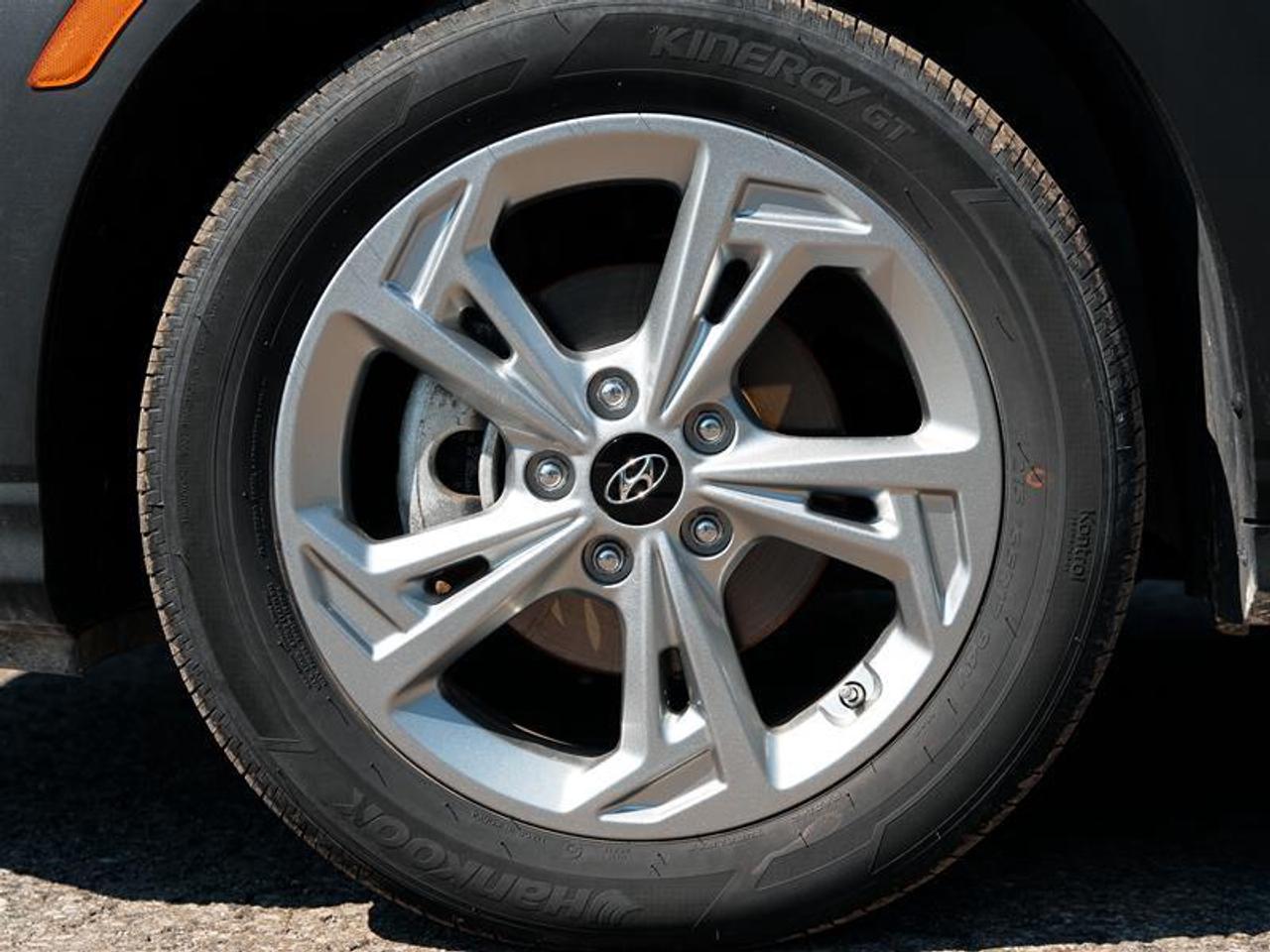2023 Hyundai KONA 2.0L FWD Preferred Photo