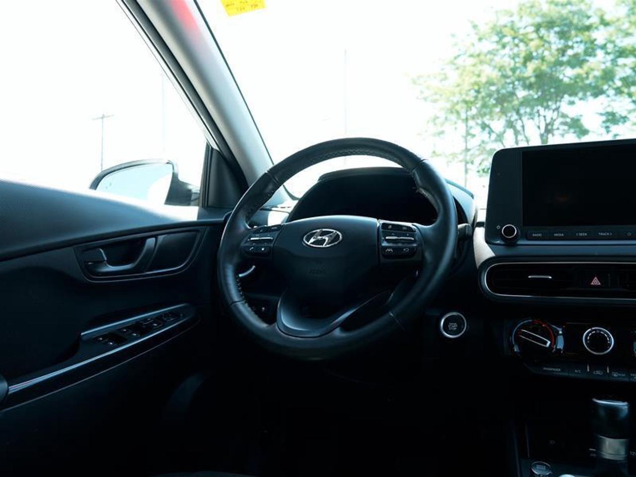 2023 Hyundai KONA 2.0L FWD Preferred Photo