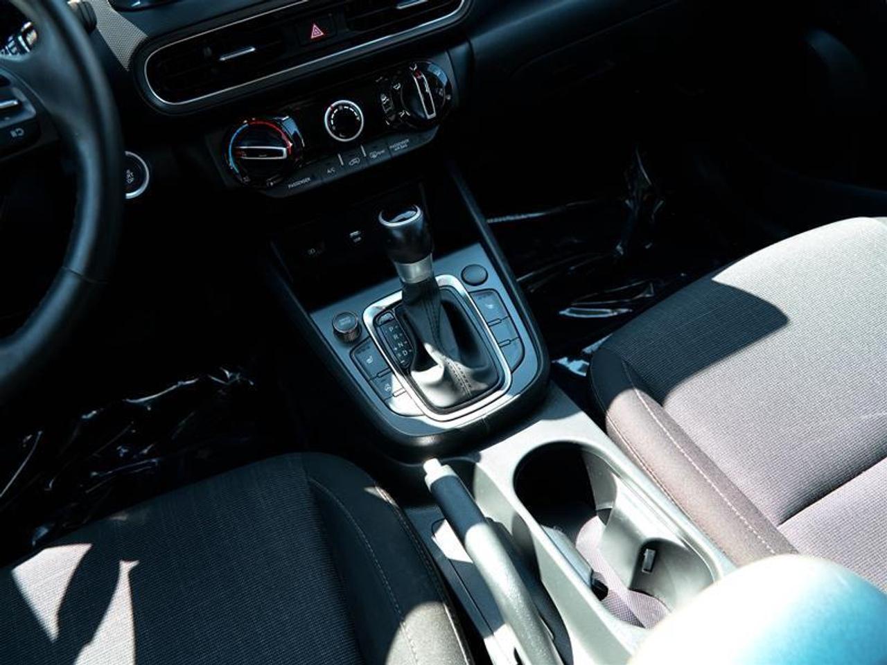2023 Hyundai KONA 2.0L FWD Preferred Photo