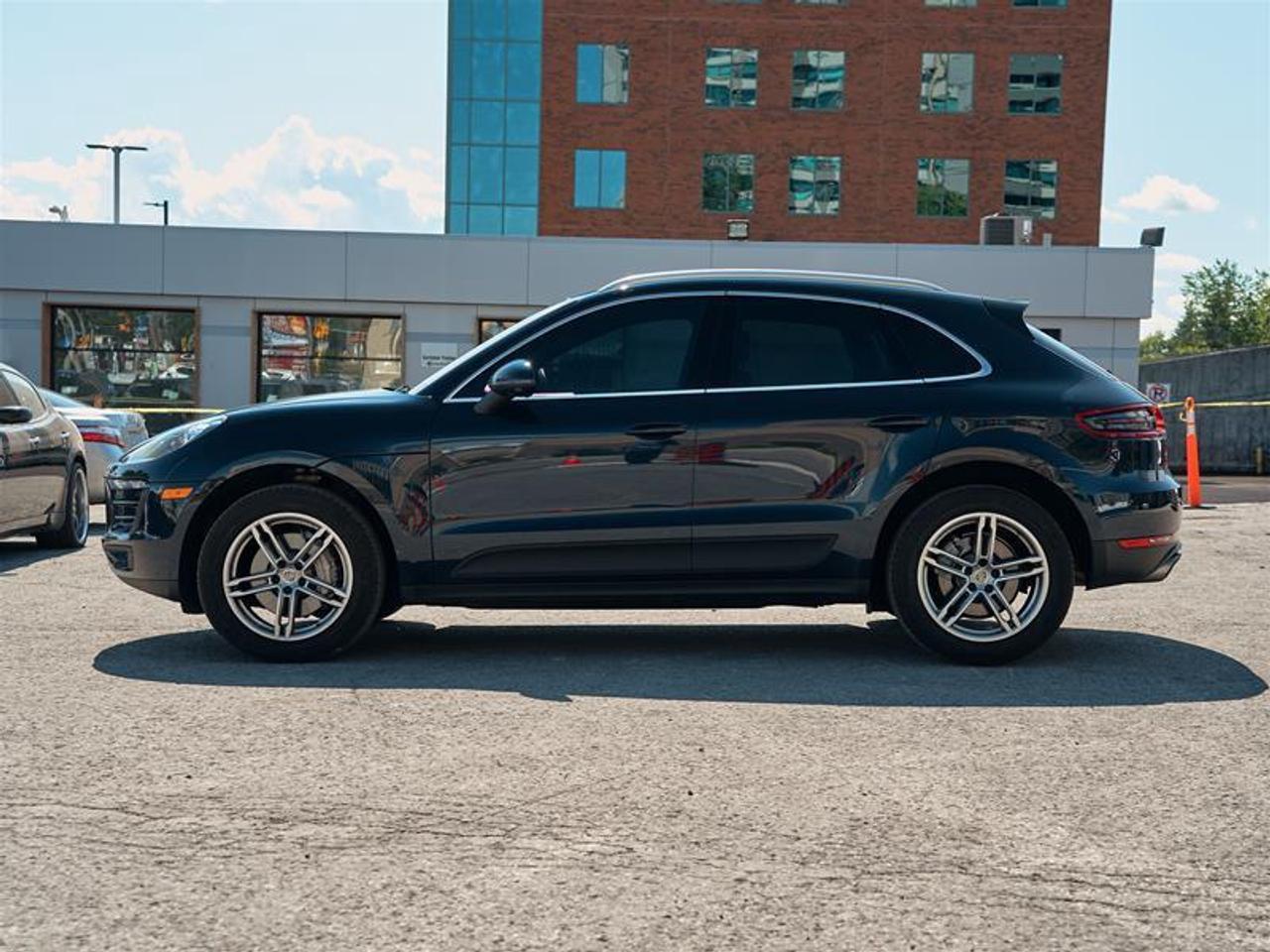 2018 Porsche Macan S Photo5