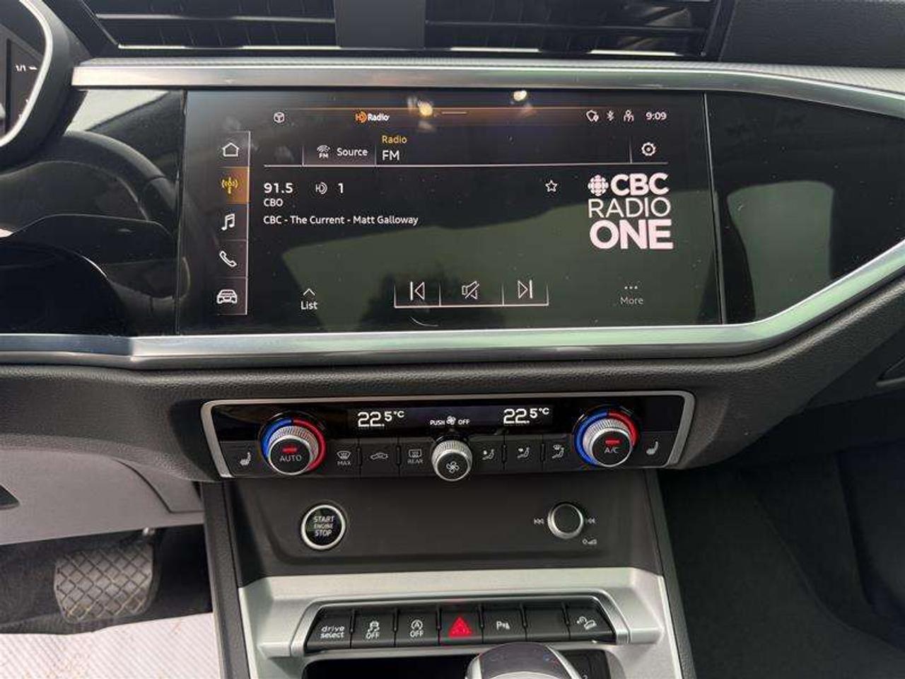 2023 Audi Q3 Komfort Photo
