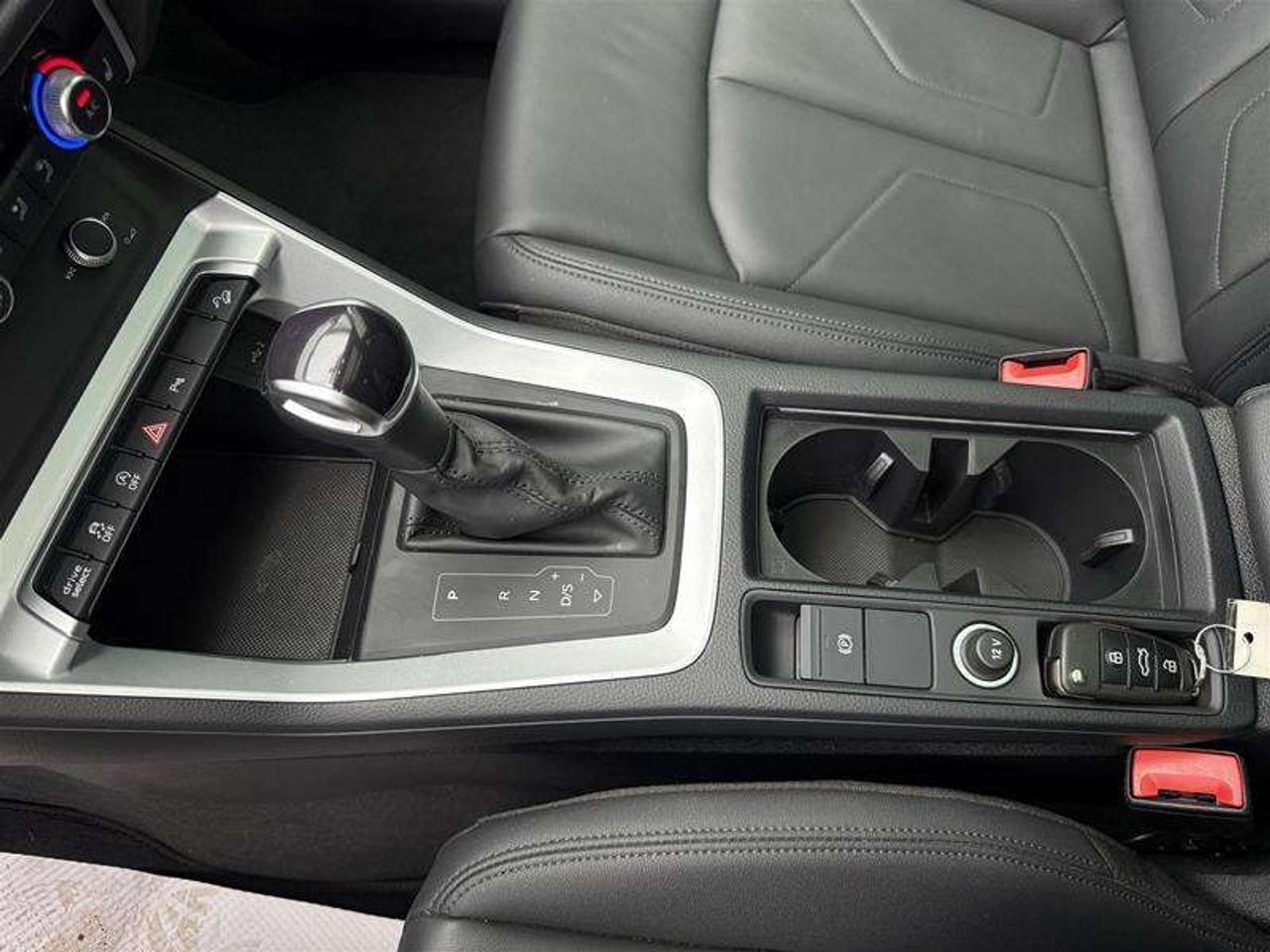 2023 Audi Q3 Komfort Photo
