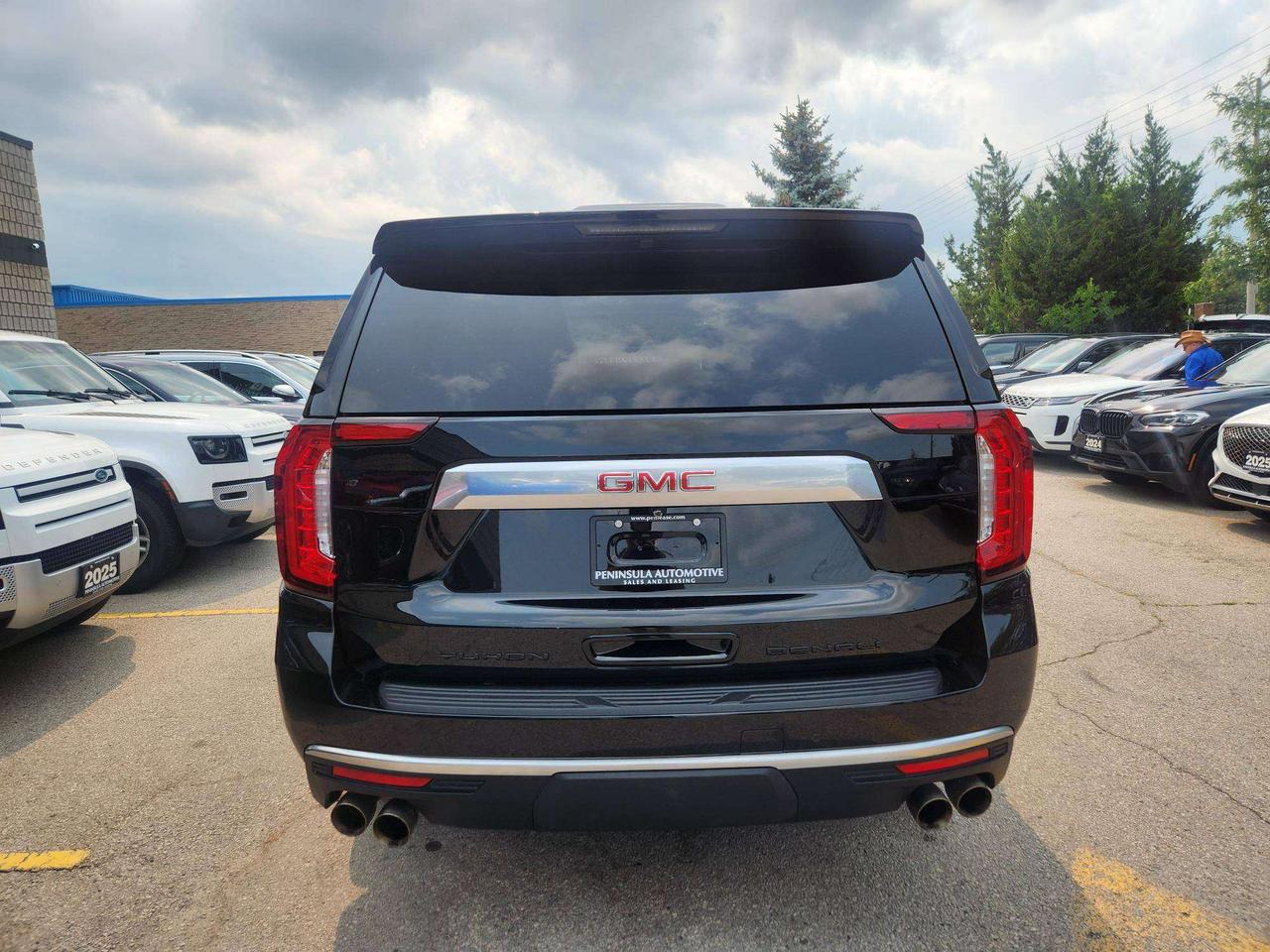 2023 GMC Yukon DENALI,REAR SCREENS, 6.2LV8,22",PANO Photo
