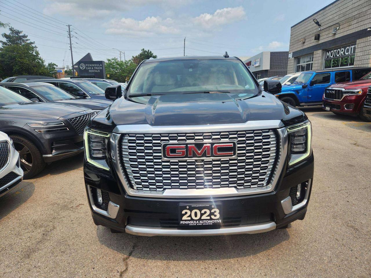 2023 GMC Yukon DENALI,REAR SCREENS, 6.2LV8,22",PANO Photo