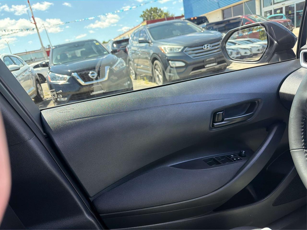 2022 Toyota Corolla LE UPGRADE SUNROOF SUPER CLEAN WE FINANCE! Photo