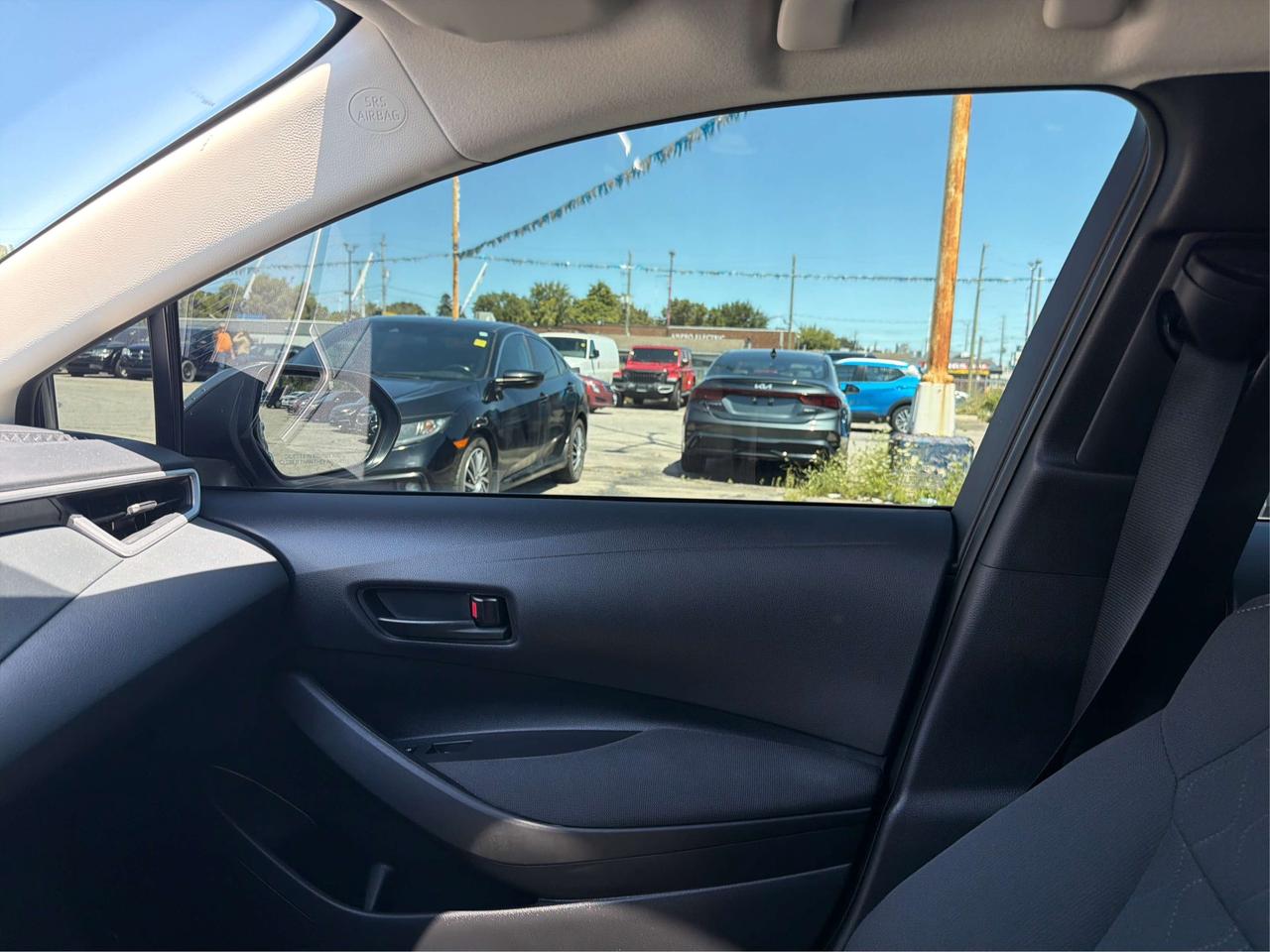 2022 Toyota Corolla LE UPGRADE SUNROOF SUPER CLEAN WE FINANCE! Photo