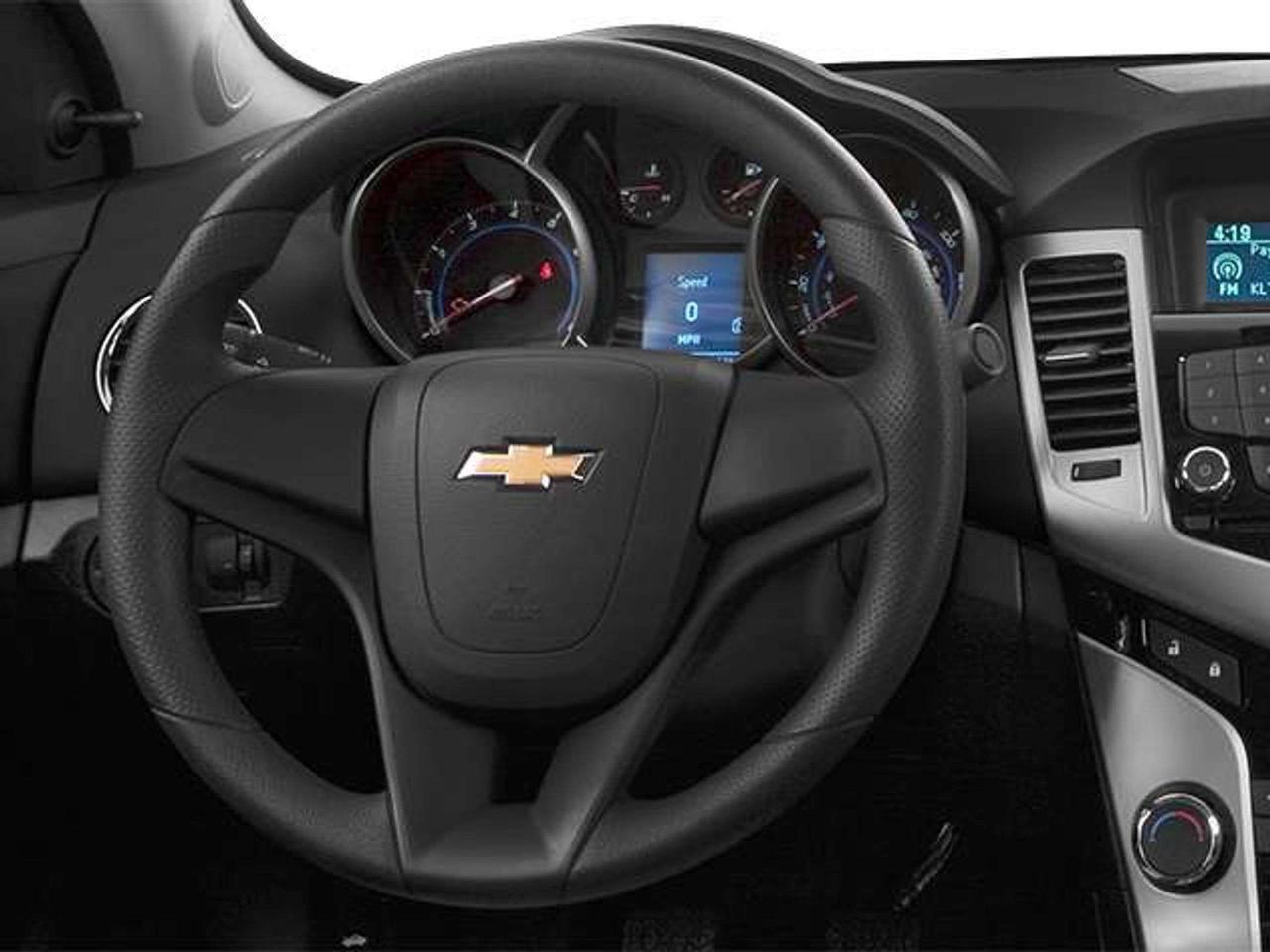 2014 Chevrolet Cruze 1LT WE FINANCE ALL CREDIT! Photo