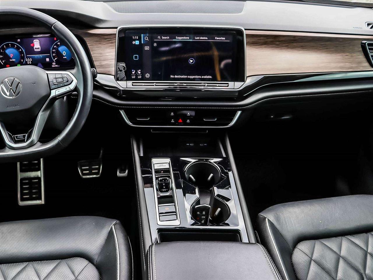 2025 Volkswagen Atlas EXECLINE Photo