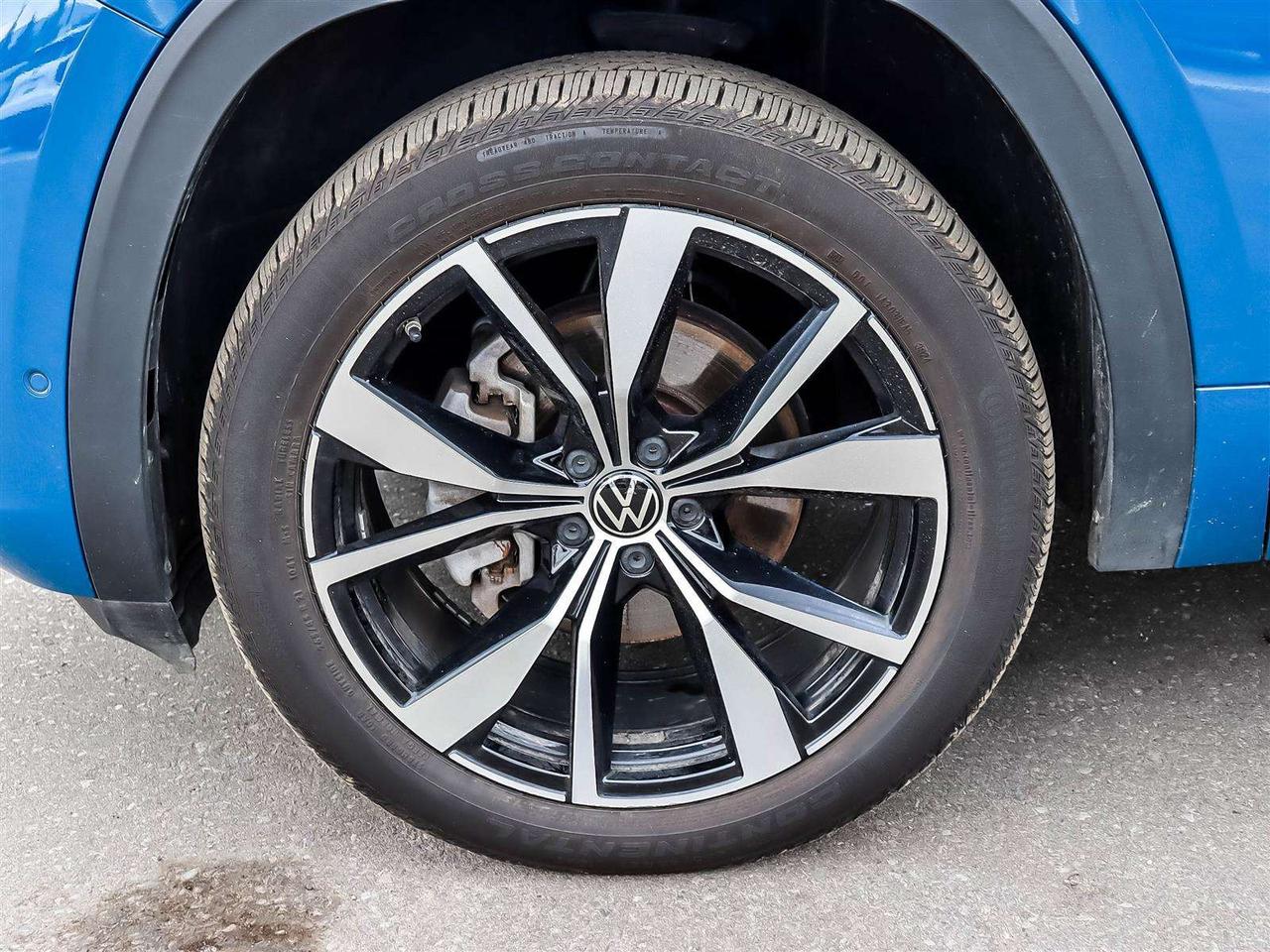 2025 Volkswagen Atlas EXECLINE Photo
