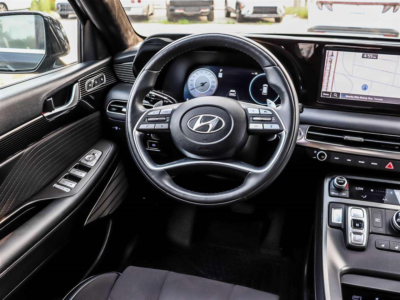 2025 Hyundai PALISADE Ultimate Calligraphy Night Photo
