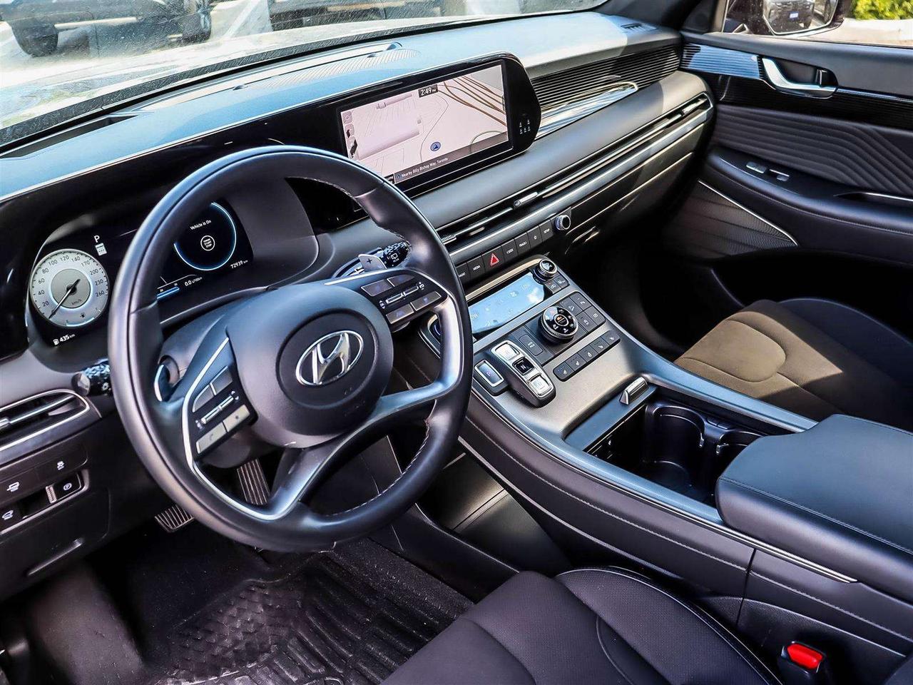 2025 Hyundai PALISADE Ultimate Calligraphy Night Photo