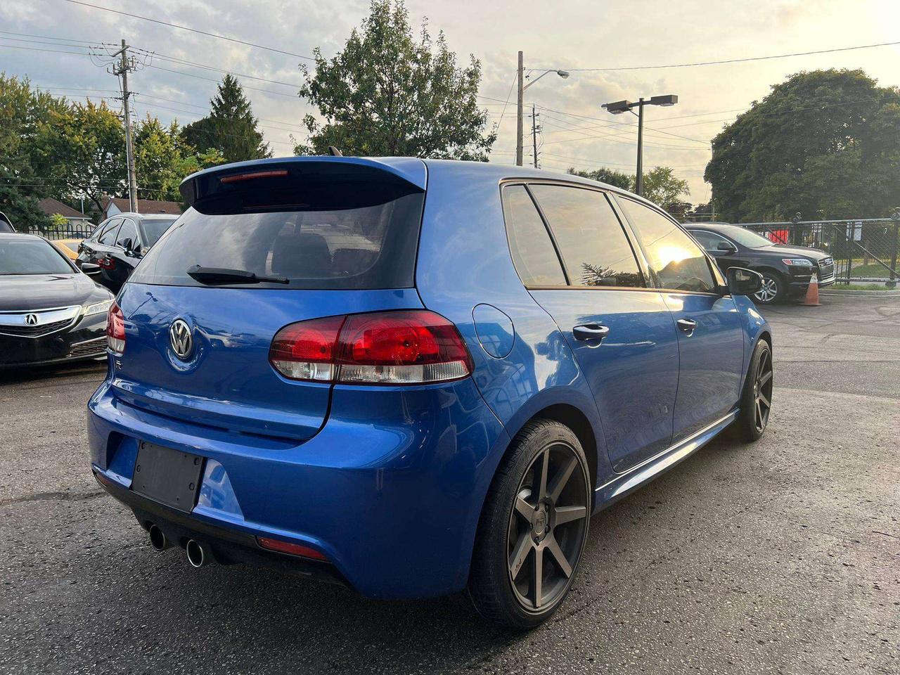 2012 Volkswagen Golf R Clean CARFAX  6-Speed Manual  AWD Photo4
