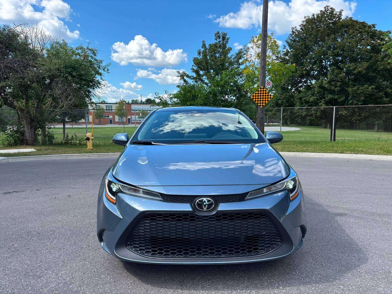 2020 Toyota Corolla LE Photo5