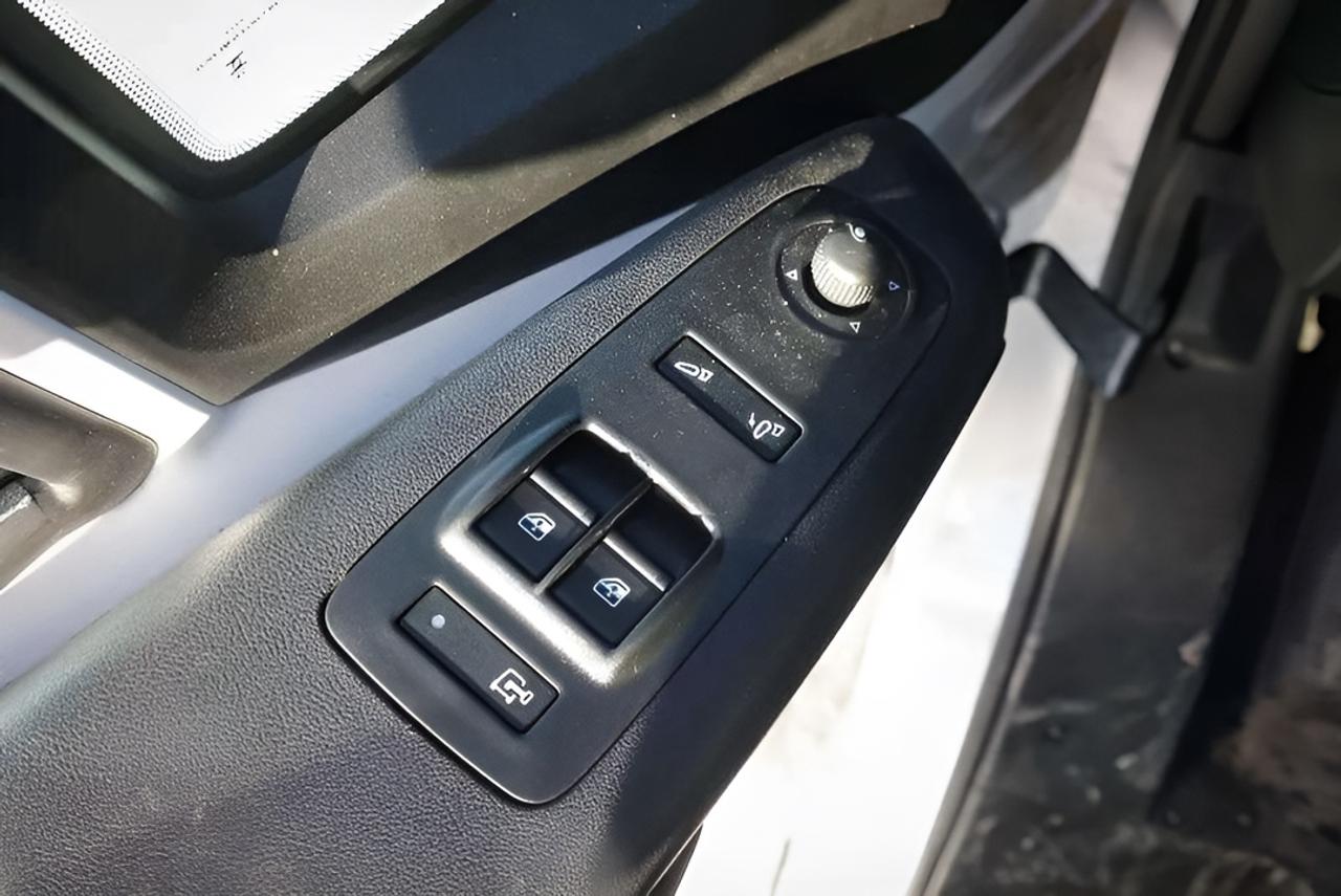 2025 RAM ProMaster SLT+ Photo