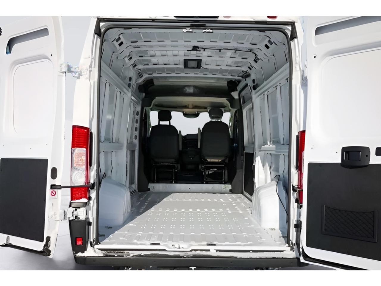 2025 RAM ProMaster SLT+ Photo
