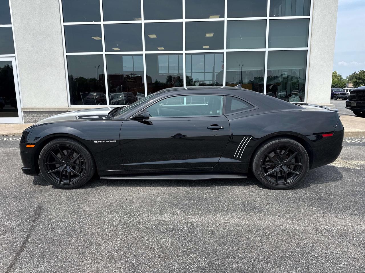 2011 Chevrolet Camaro 2SS Photo1