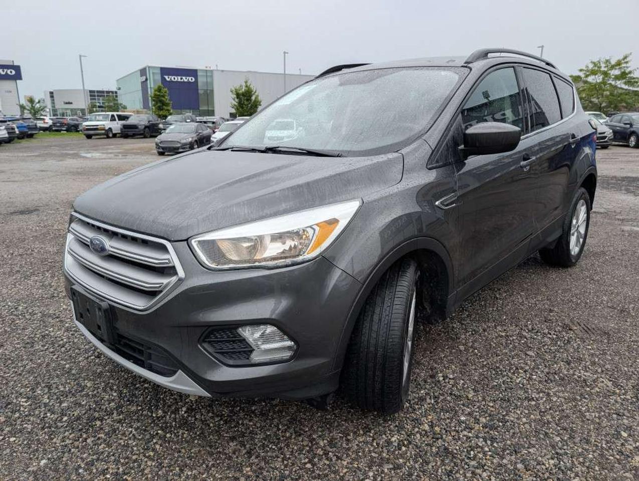 2017 Ford Escape SE   CAMERA   HTD SEATS Photo5