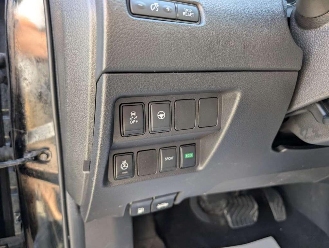 2021 Nissan Qashqai SV   SUNROOF   CAMERA   HTD SEATS Photo