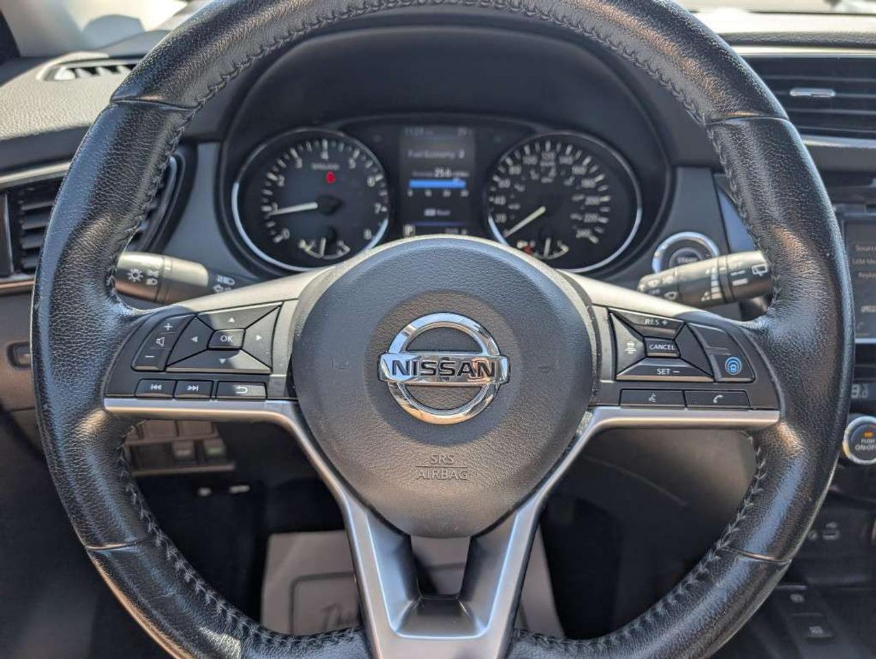 2021 Nissan Qashqai SV   SUNROOF   CAMERA   HTD SEATS Photo