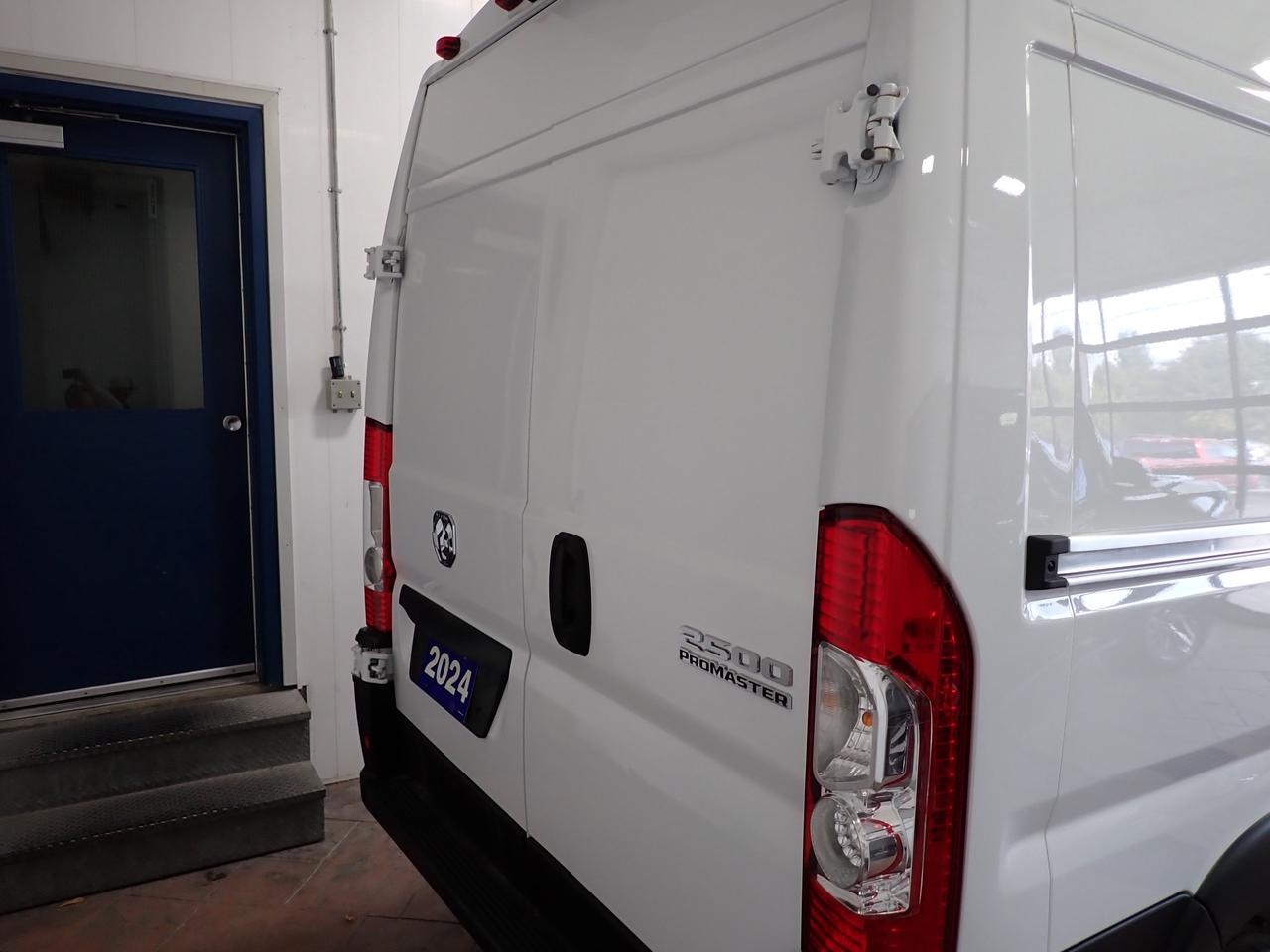 2024 RAM ProMaster Cargo Van Tradesman Photo