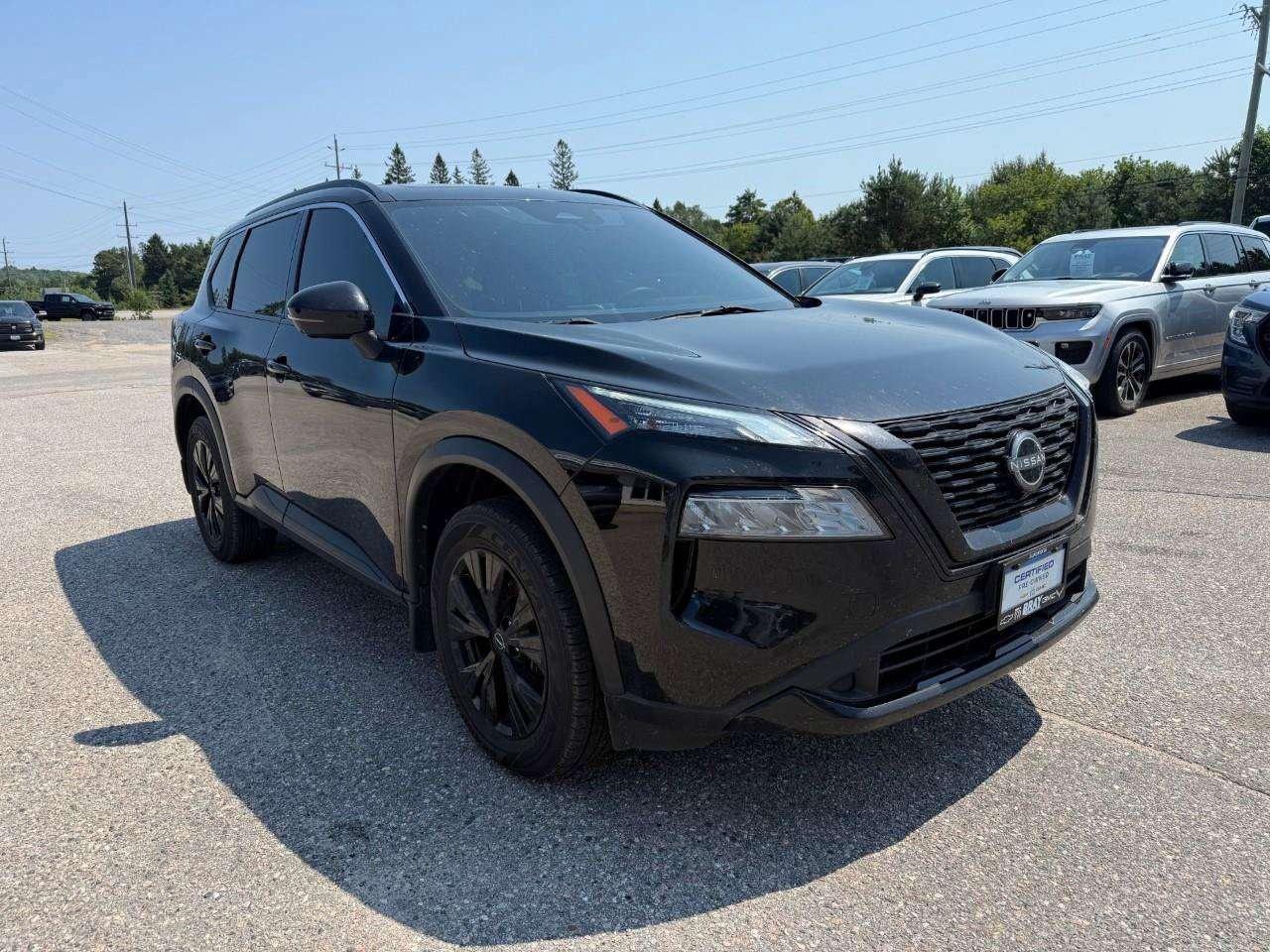 2023 Nissan Rogue ALL WEATHER MATS. PANORAMIC MOONROOF. LEATHER SEATING. FUEL EFFICIENT. CERTIFIED. Photo