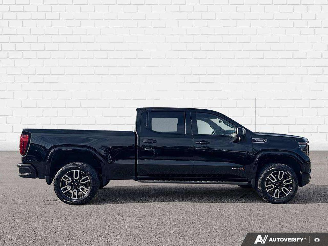 2026 GMC Sierra 1500 HEATED AND COOLED FRONT SEATS. HEATED REAR SEATS. TRAILER BRAKE CONTROLLER. HITCH GUIDANCE. LOADED. Photo