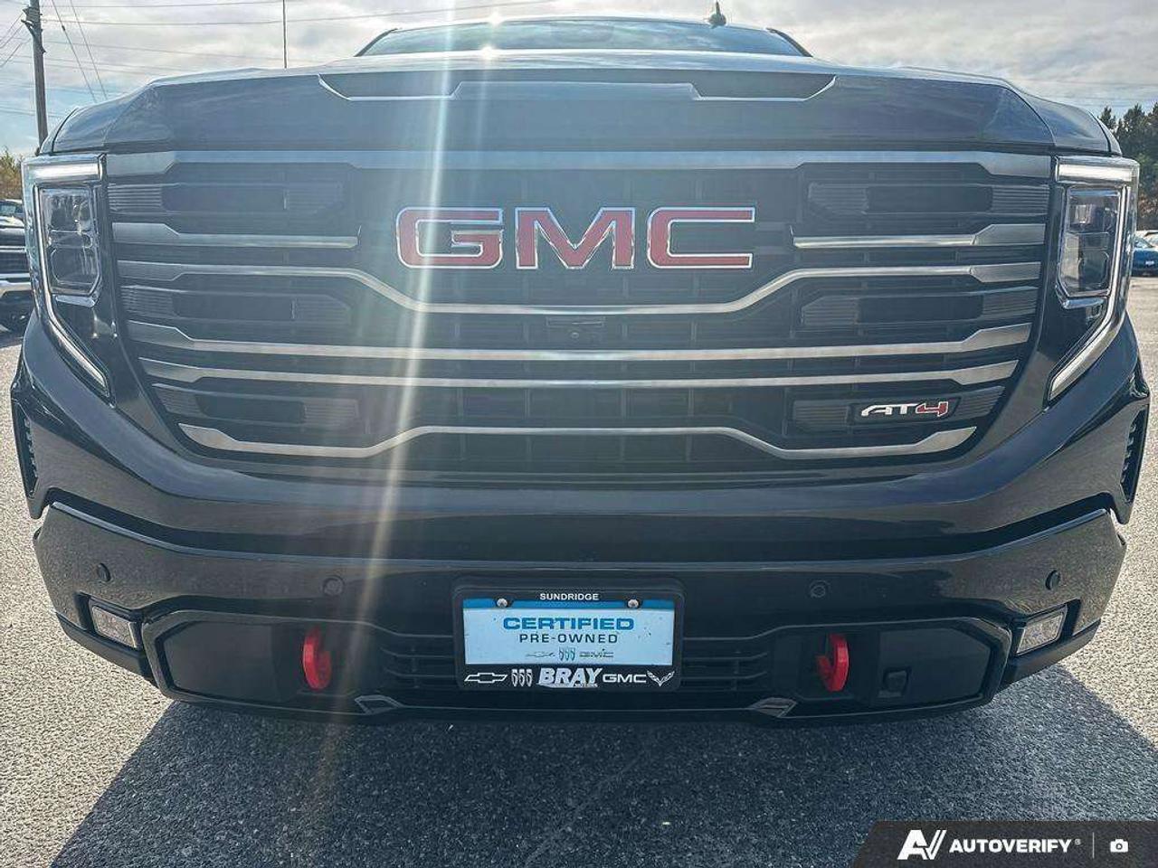 2026 GMC Sierra 1500 HEATED AND COOLED FRONT SEATS. HEATED REAR SEATS. TRAILER BRAKE CONTROLLER. HITCH GUIDANCE. LOADED. Photo