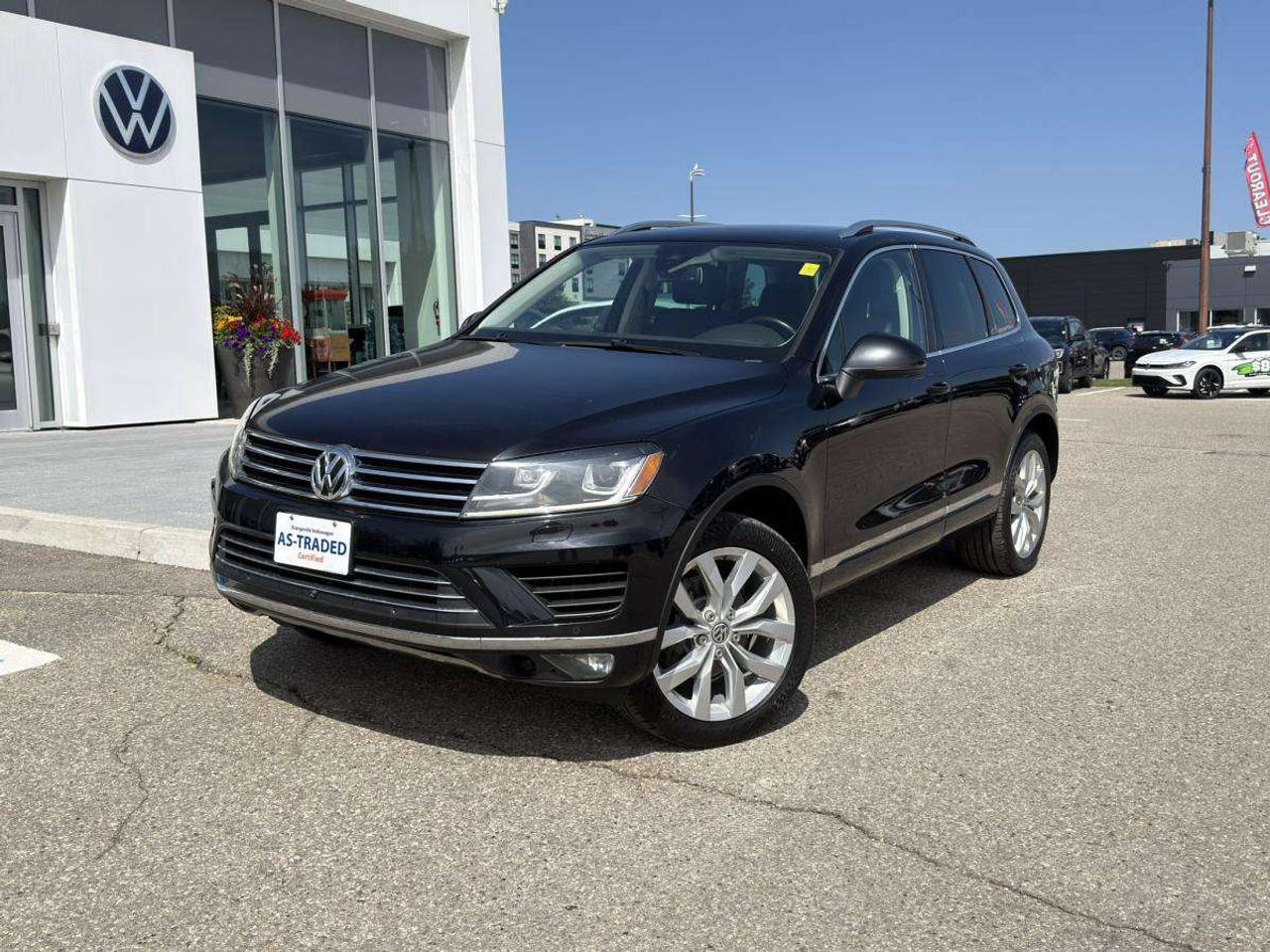 2016 Volkswagen Touareg EXECLINE 3.6 4MOTION   CERTIFIED AS-TRADED Photo0