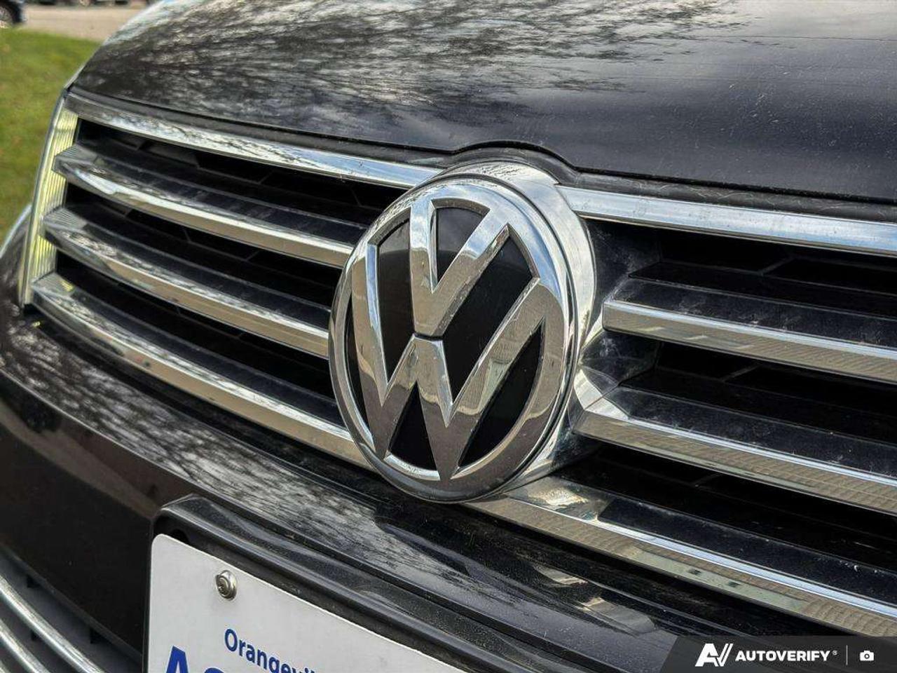 2016 Volkswagen Touareg EXECLINE 3.6 4MOTION   CERTIFIED AS-TRADED Photo