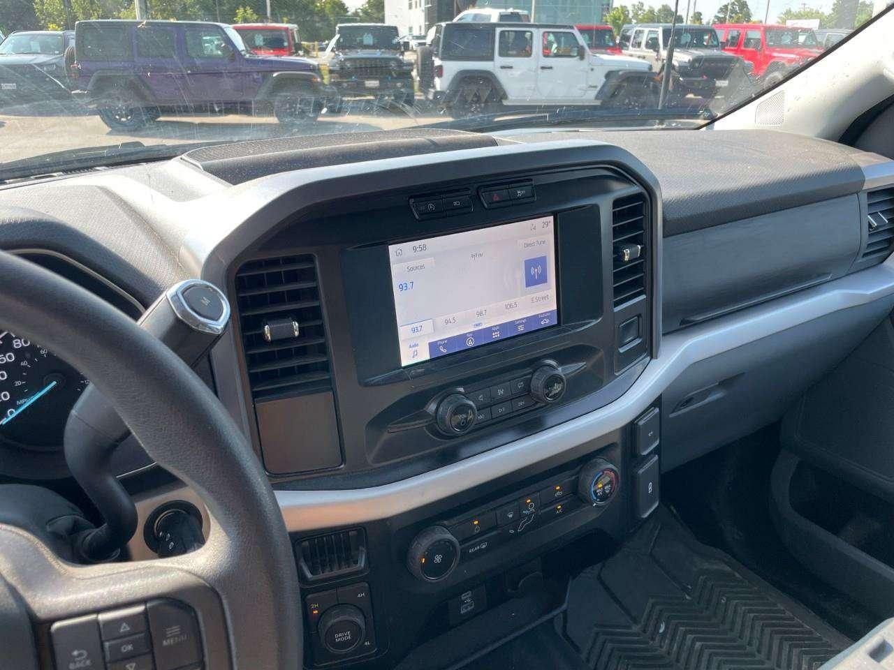 2023 Ford F-150 CLEAN CARFAX   4X4   NAV Photo