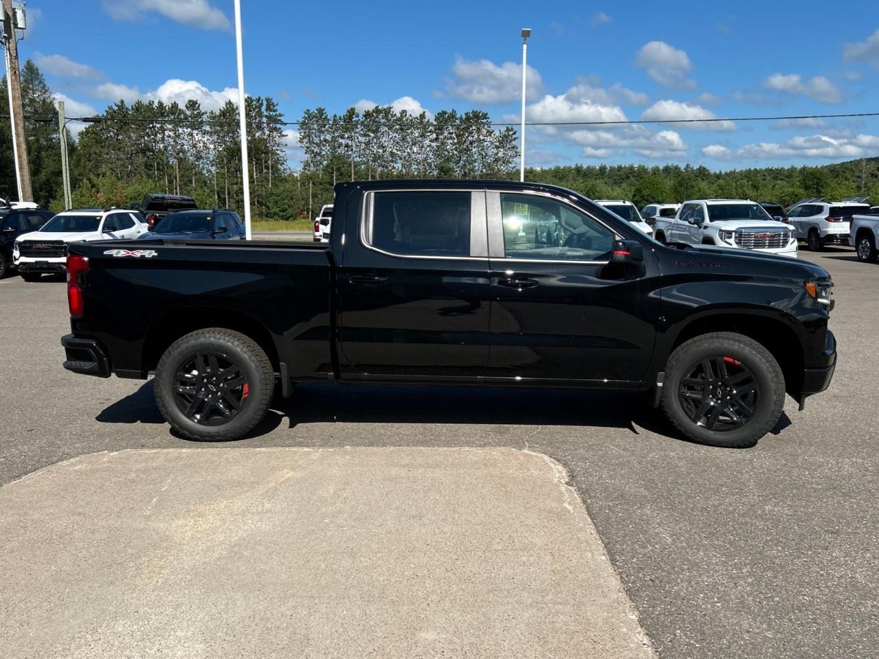 2026 Chevrolet Silverado 1500 Crew Cab Short Box 4-Wheel Drive RST Photo