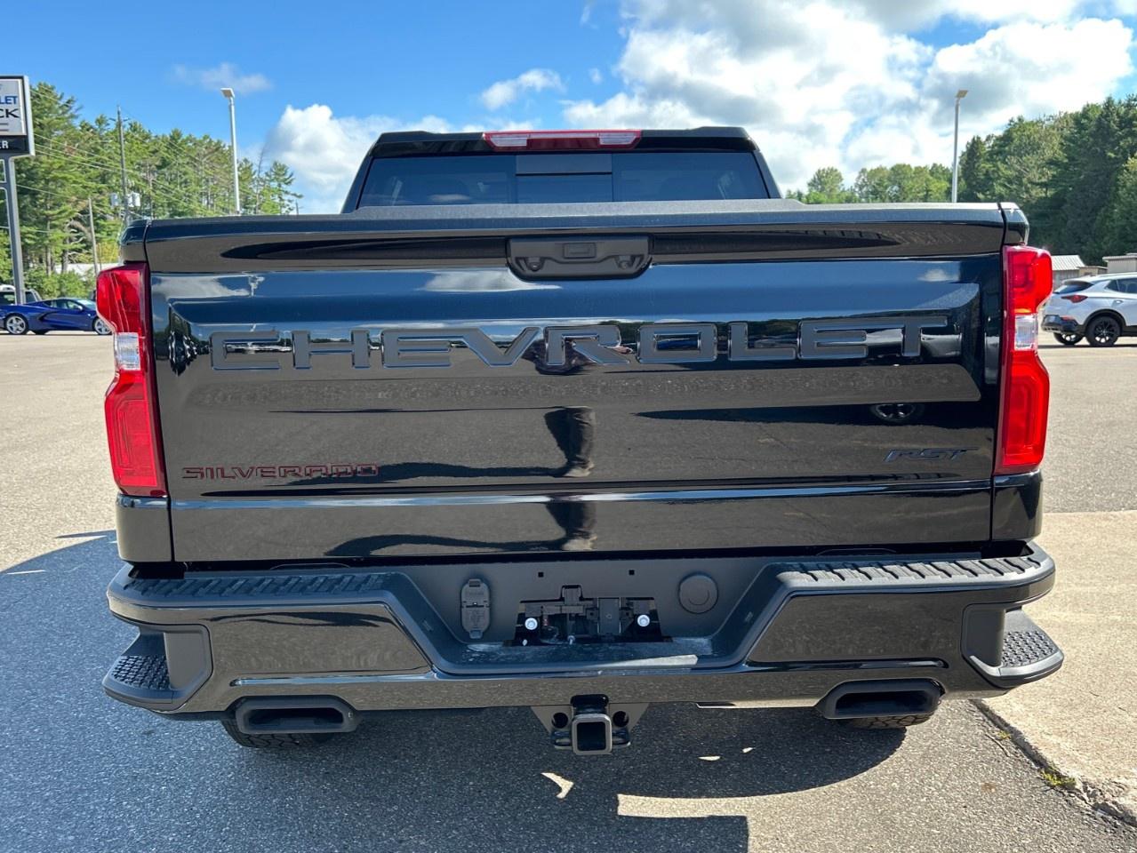 2026 Chevrolet Silverado 1500 Crew Cab Short Box 4-Wheel Drive RST Photo