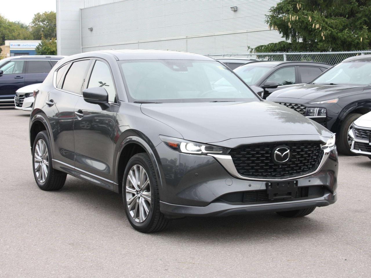 2023 Mazda CX-5 Signature / Turbo AWD / HUD / 360 Camera Photo