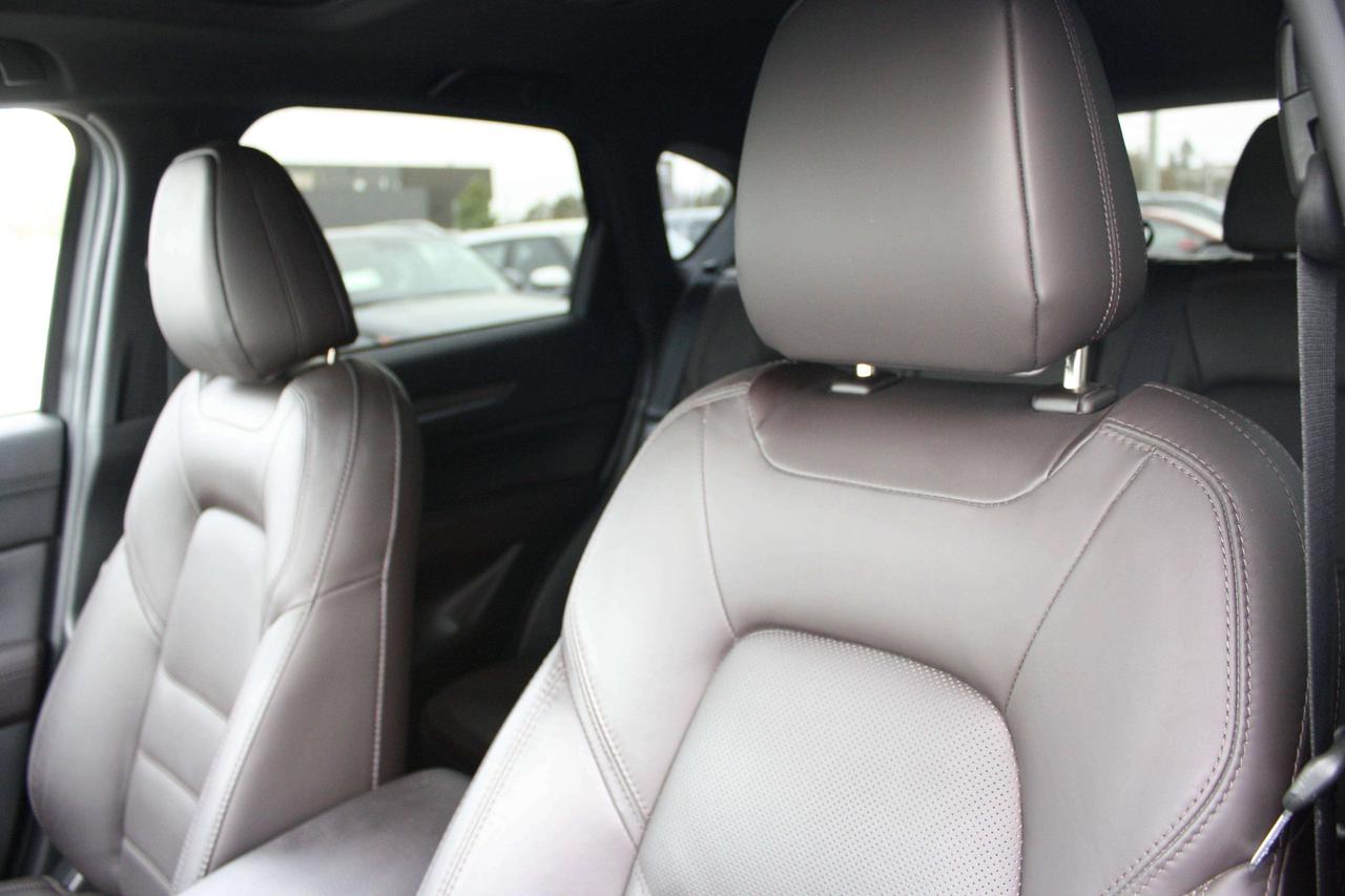 2023 Mazda CX-5 Signature / Turbo AWD / HUD / 360 Camera Photo