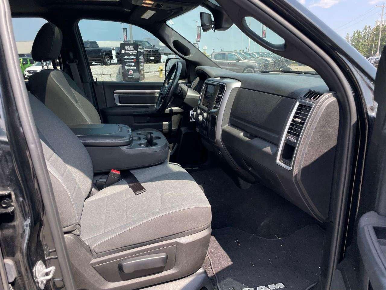2021 RAM 1500 5.7L HEMI V8   4X4   ACCIDENT FREE Photo