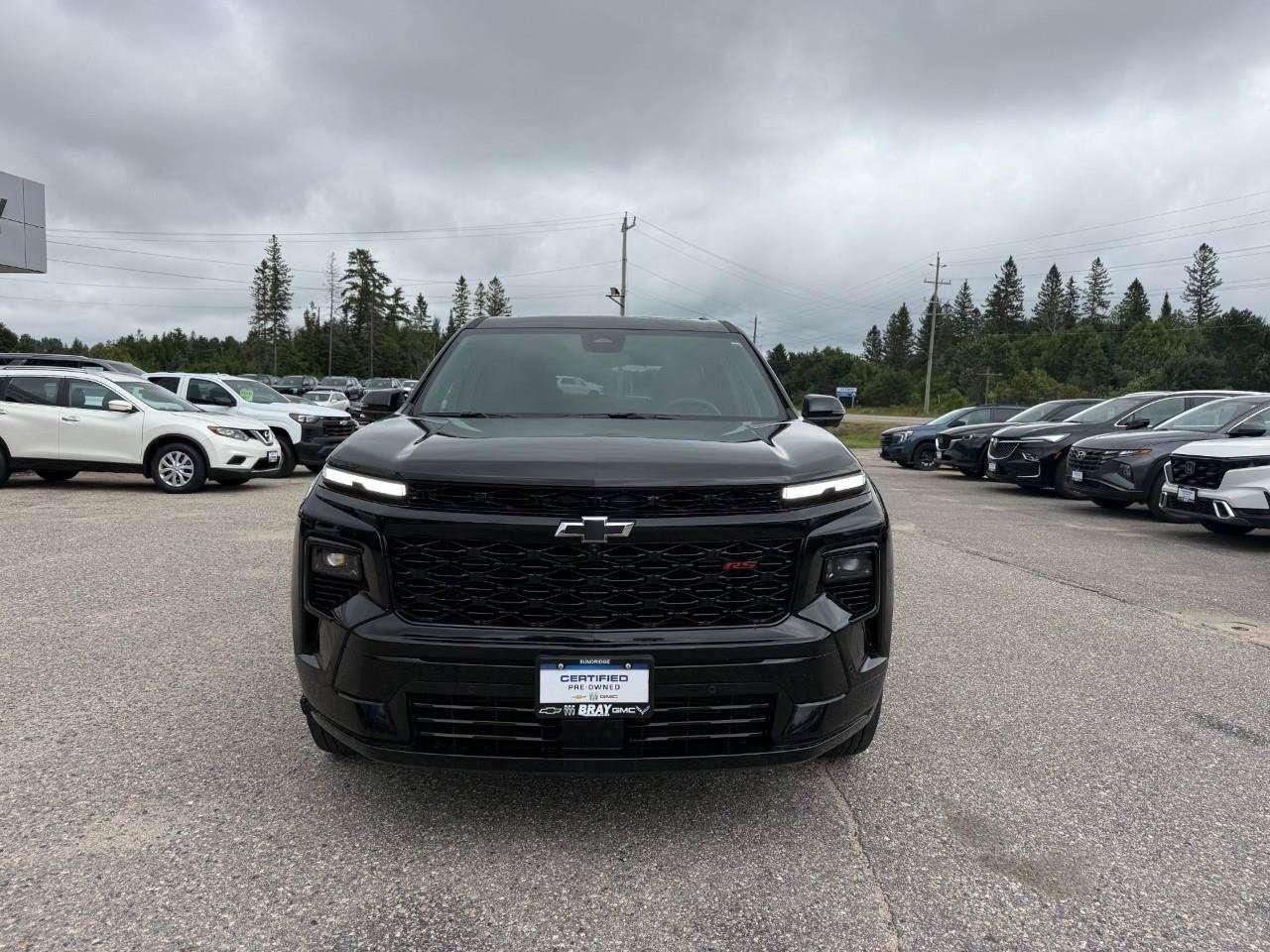 2026 Chevrolet Traverse SUPER CRUISE HANDS FREE DRIVING. TRAILERING PKG. 7 PASSENGER SEATING. LOADED. LEASE RETURN. Photo