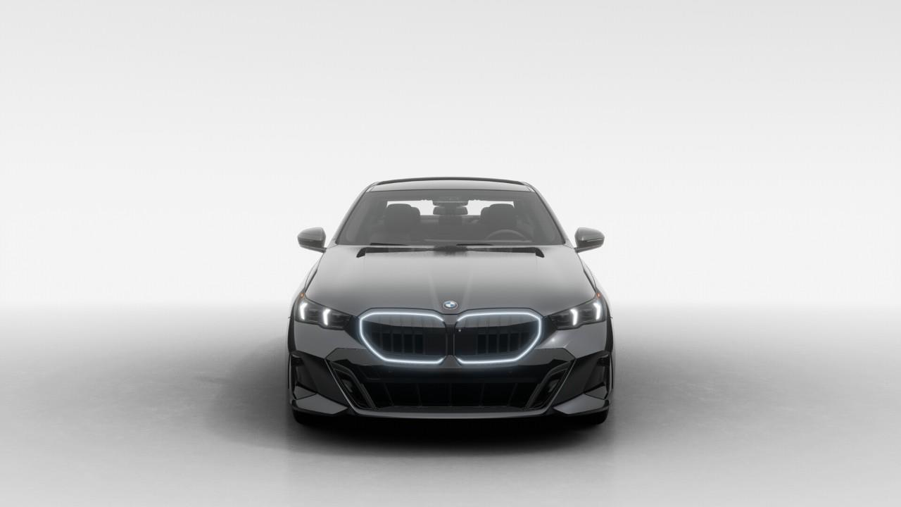 2027 BMW 530 i xDrive 4dr All-Wheel Drive Sedan Photo