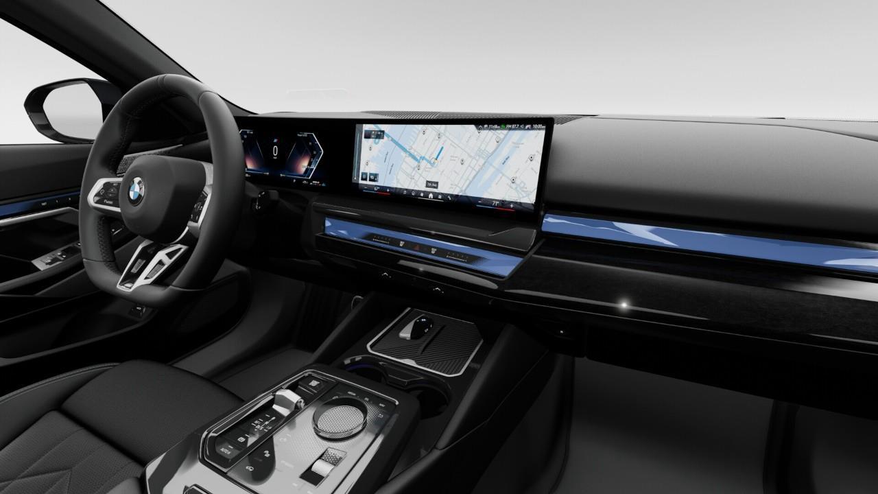 2027 BMW 530 i xDrive 4dr All-Wheel Drive Sedan Photo