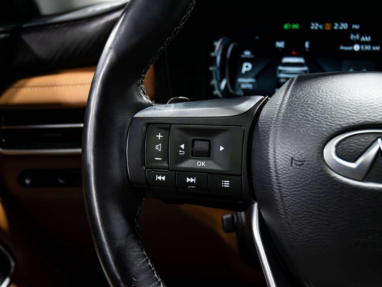 2024 Infiniti QX60 SENSORY 7 PASSENGER BROWN INT HEADS UP NAVI Photo