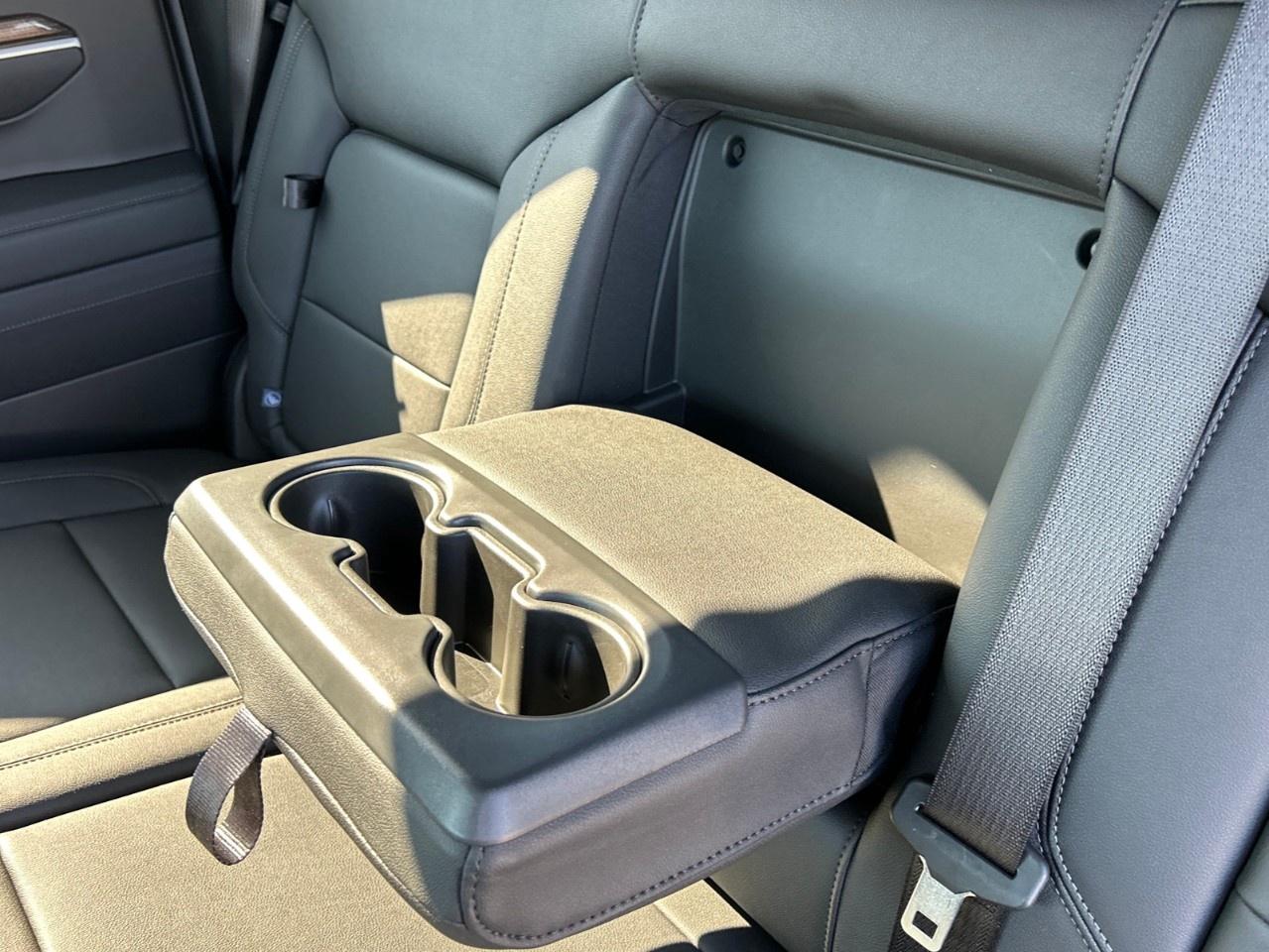 2026 Chevrolet Silverado 1500 Crew Cab Short Box 4-Wheel Drive RST Photo
