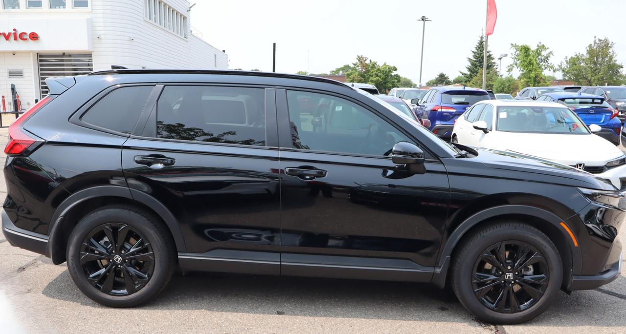 2026 Honda CR-V Hybrid Touring 4dr All-Wheel Drive Photo