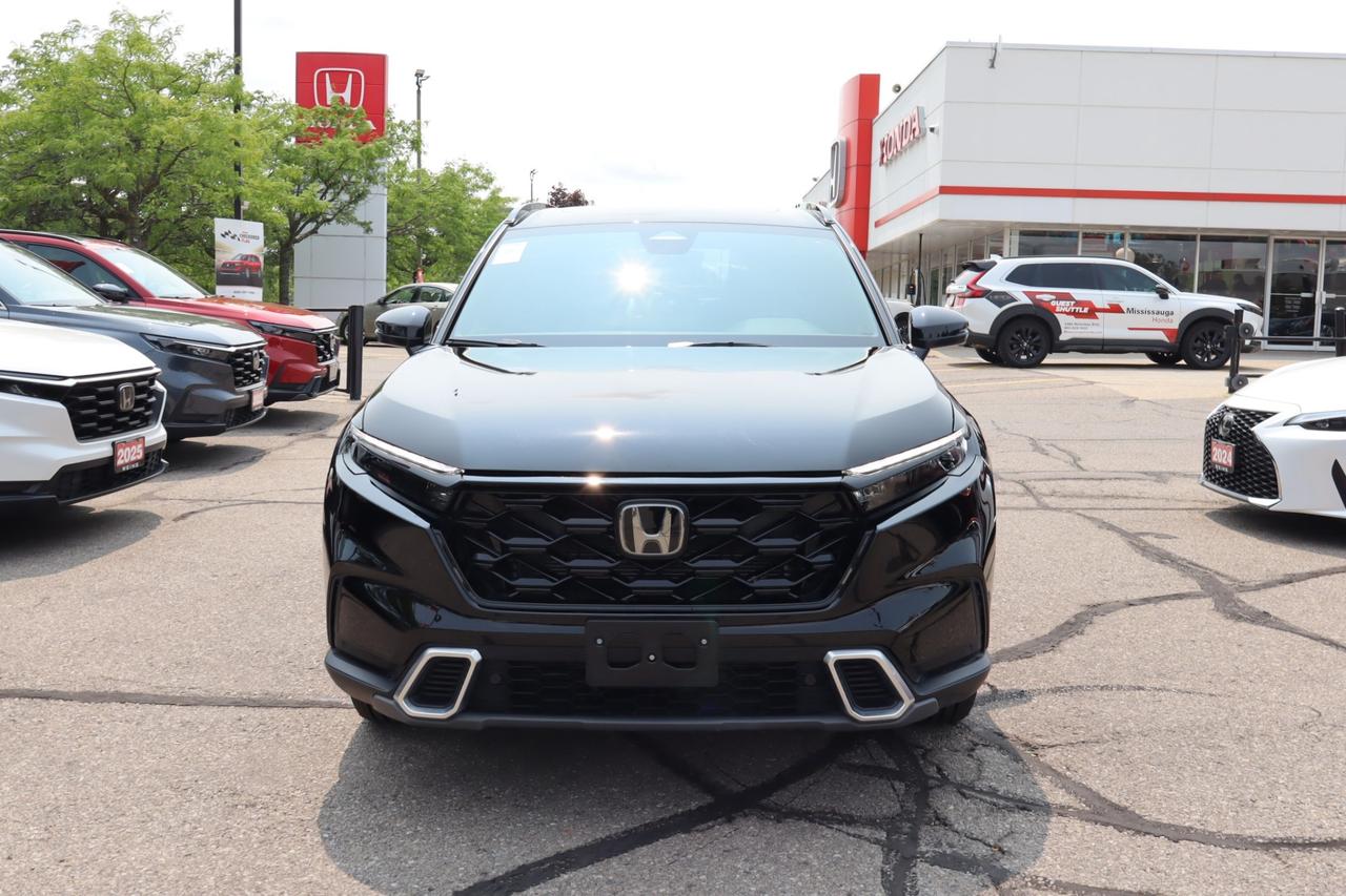 2026 Honda CR-V Hybrid Touring 4dr All-Wheel Drive Photo