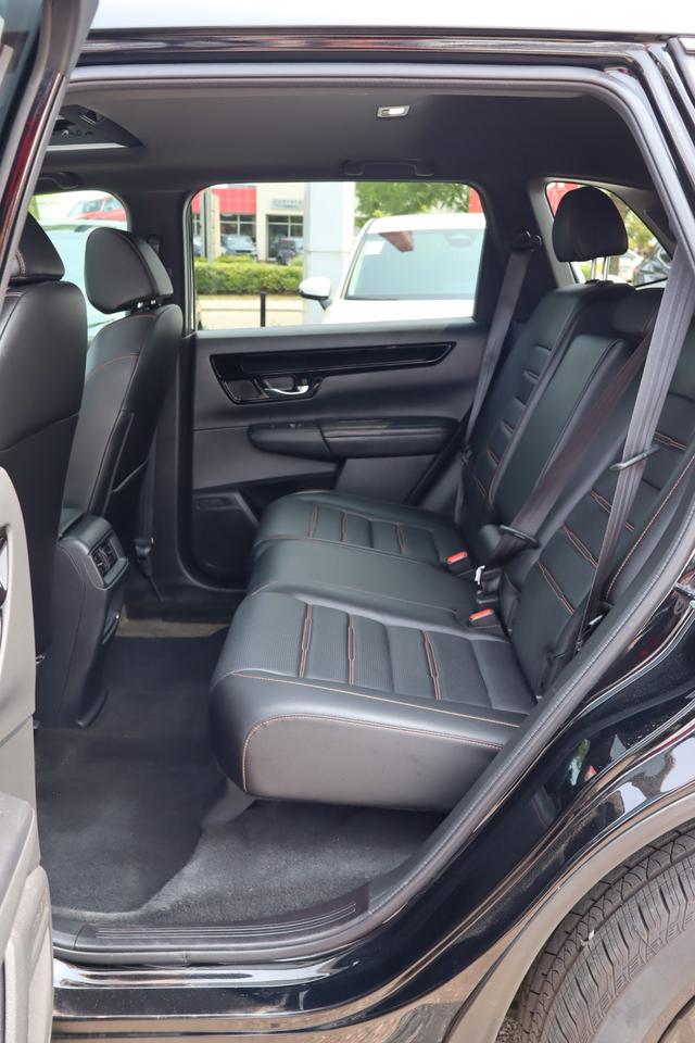 2026 Honda CR-V Hybrid Touring 4dr All-Wheel Drive Photo